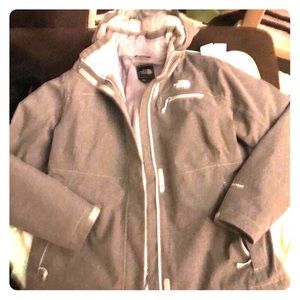 Women’s north face snowboard jacket